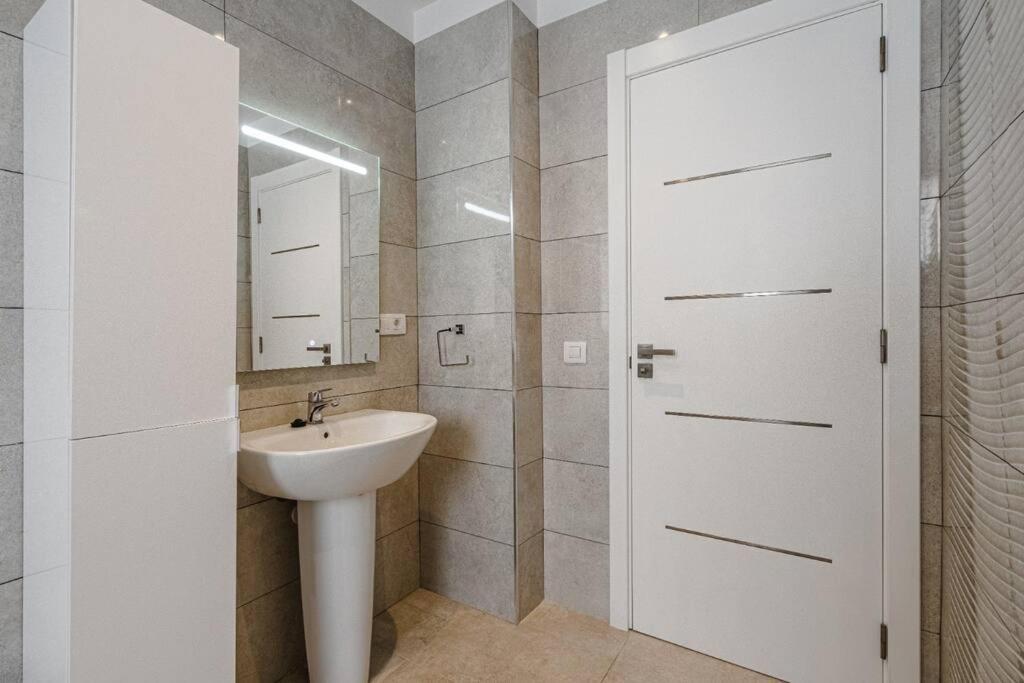 Villa Riviera De 4 Dormitorios Con Piscina. Costa Adeje  Zewnętrze zdjęcie